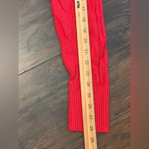 Aerie unREAL Cable Crew Sweater Oversized Solid Red Women's Size Small Cozy - Picture 8 of 14